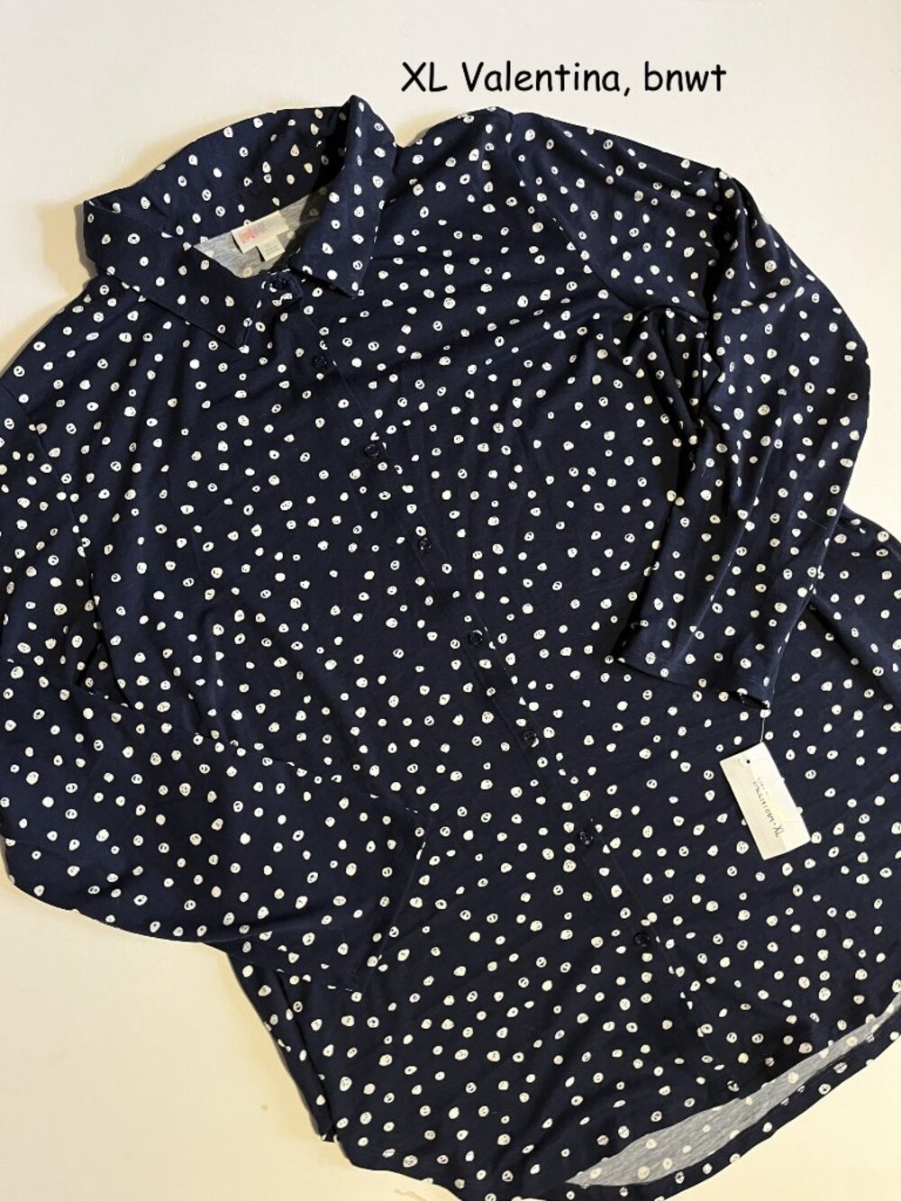 XL Lularoe Valentina button down top, navy blue with white squiggle dots